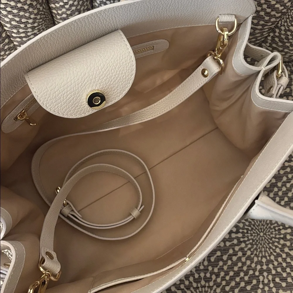 Claudia Firenze Off White Cream Leather XL Tote Bag - Picture 3 of 15